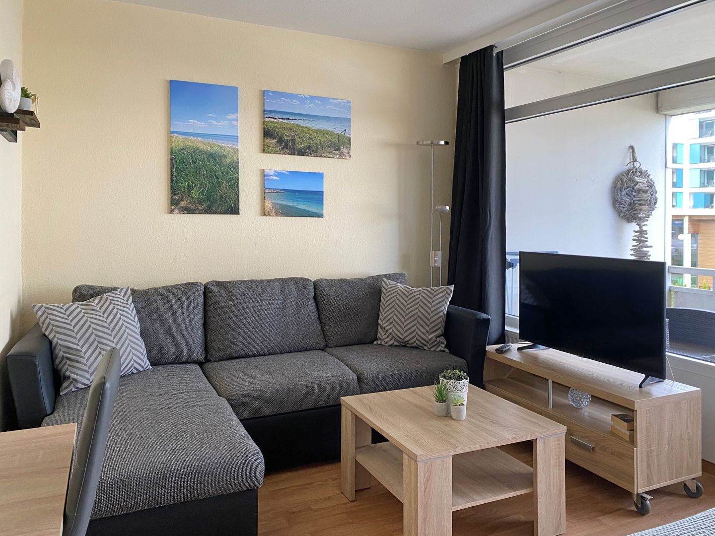 Kaiserhof Apartment 201, Typ B  - Wohnzimmer