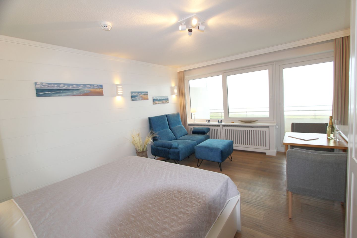  Dünenhof zum Kronprinzen, App. 88 Wenningstedt - Wohnzimmer