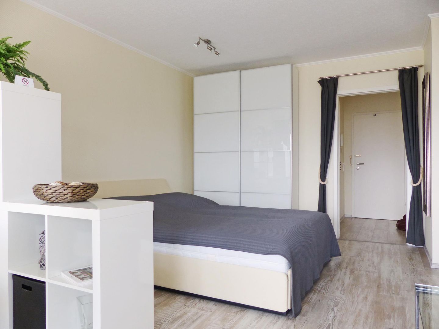 Kaiserhof Apartment 208, Typ G  - Bett