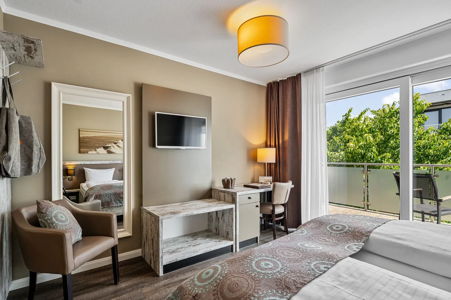 Strand No 1 Hotel Strand No 1 - Doppelzimmer - Landseite SPO Bad - 