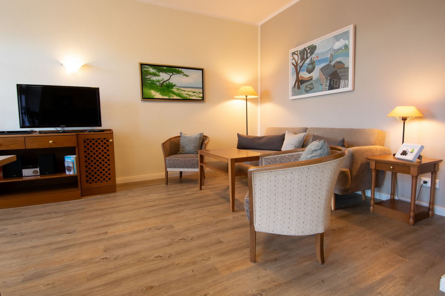 Villa Aegir Villa Aegir 123 Usedom - Wohn-Essbereich mit Sitzgelegenheit