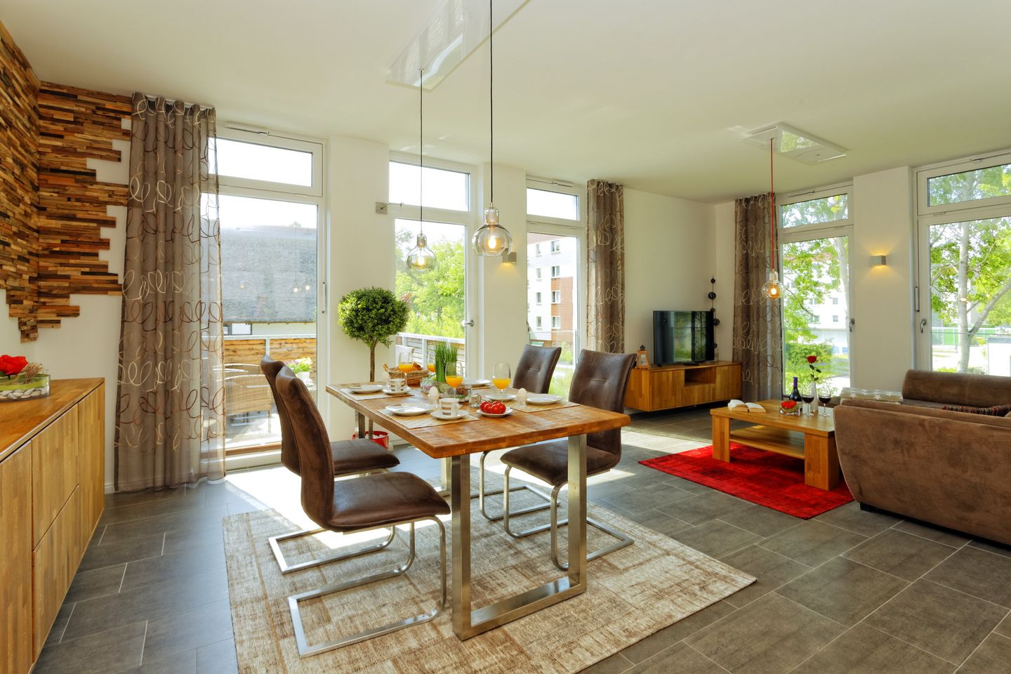 Ostseeland Ostseeland Kajüte 4 Usedom - Wohn-Essbereich mit Esstisch