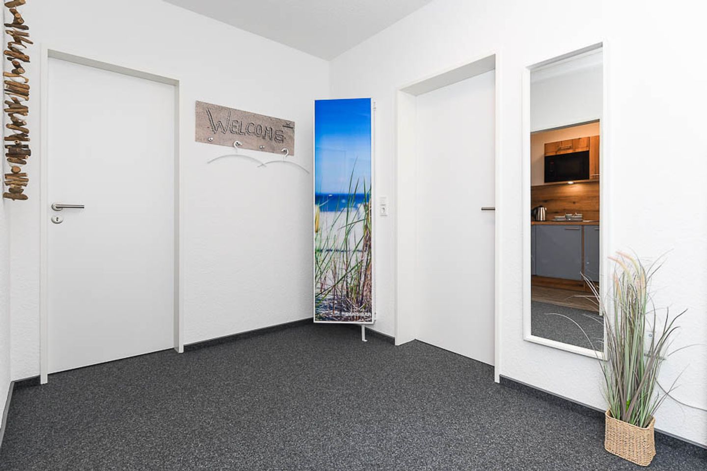  Deich in Sicht Neuharlingersiel - 