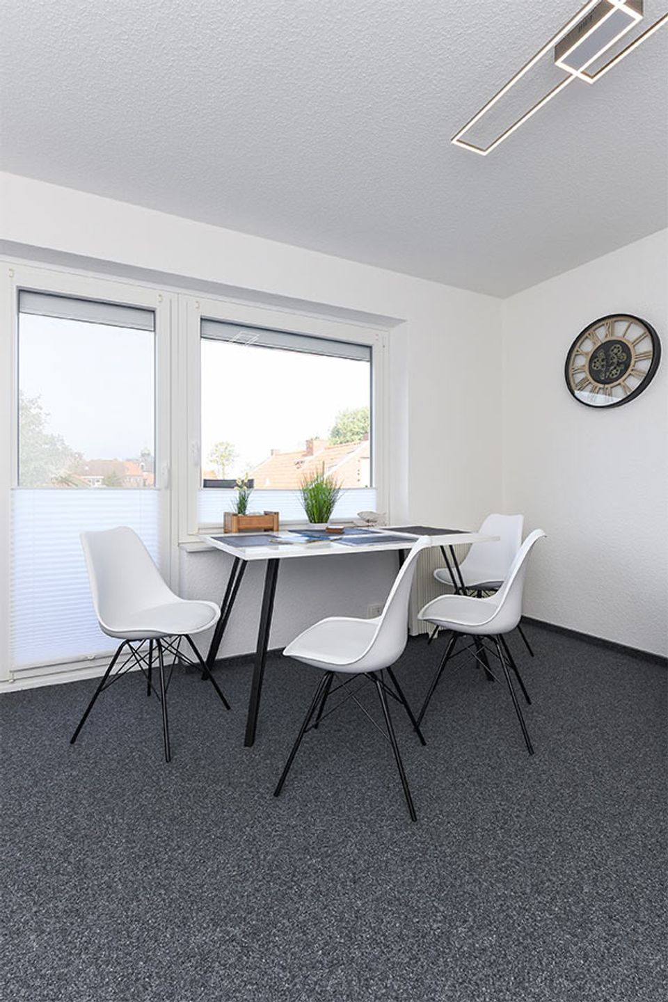  Deich in Sicht Neuharlingersiel - 