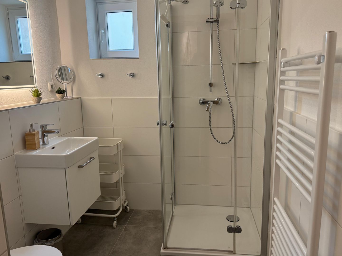  Fewo Strandkörbchen Dahme - Badezimmer