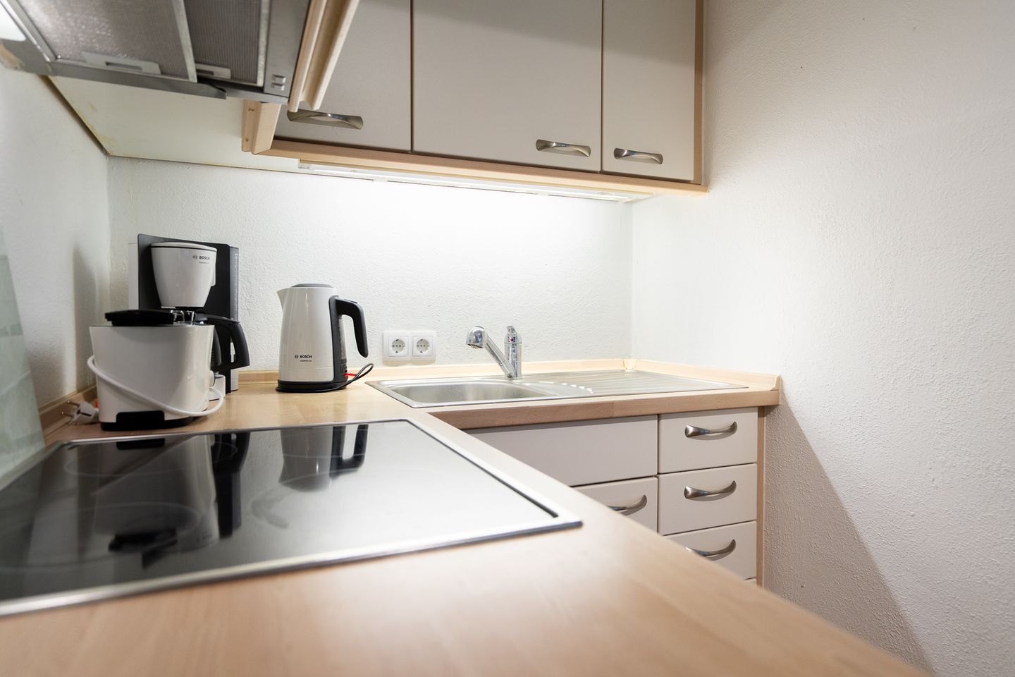  Ferienhaus Seeweg Wohnung 1 Scharbeutz - Küche / Küchenzeile