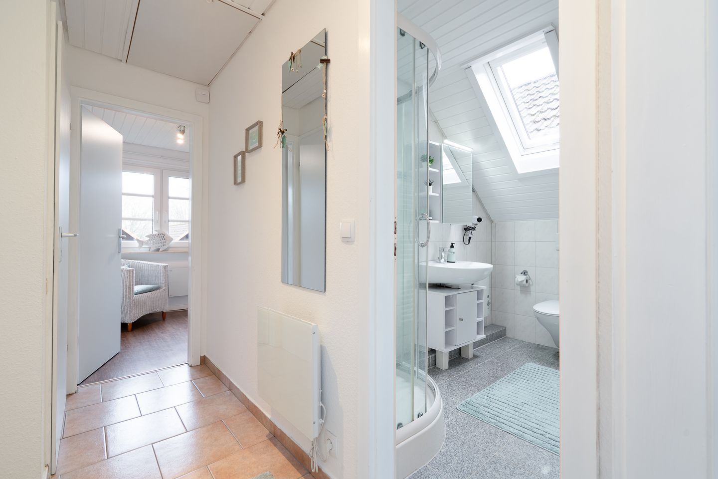  Ferienhaus Seeweg Wohnung 2 Scharbeutz - Badezimmer