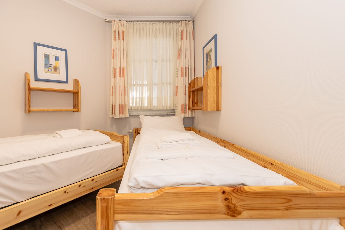Apartmenthaus Atlantik Apartmenthaus Atlantik 314 Kühlungsborn - Schlafzimmer mit zwei Einzelbetten