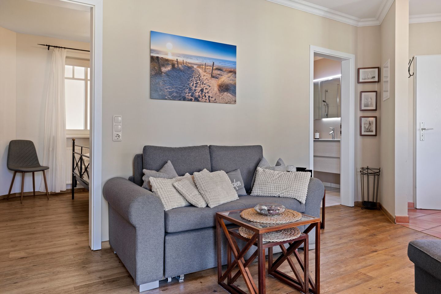 Ulmenschlösschen Ulmenschlösschen 08 Kühlungsborn - Wohn-Essbereich mit Couch