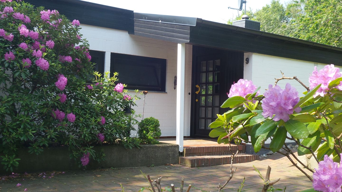  Ferienhaus Reidschott Wyk auf Föhr - Fassade / Eingang