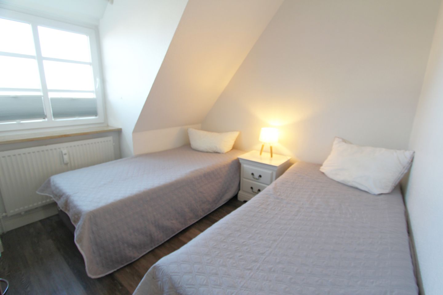  Dünenblick II - Hochkamp 14, App. 3 Wenningstedt - Schlafzimmer