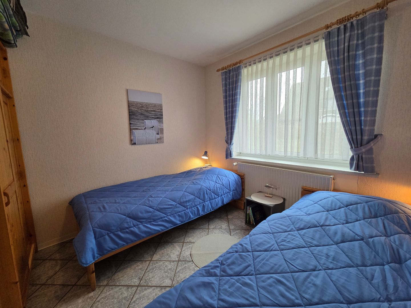 Haus Friesenglück Whg. Seepferdchen Alkersum - Schlafzimmer