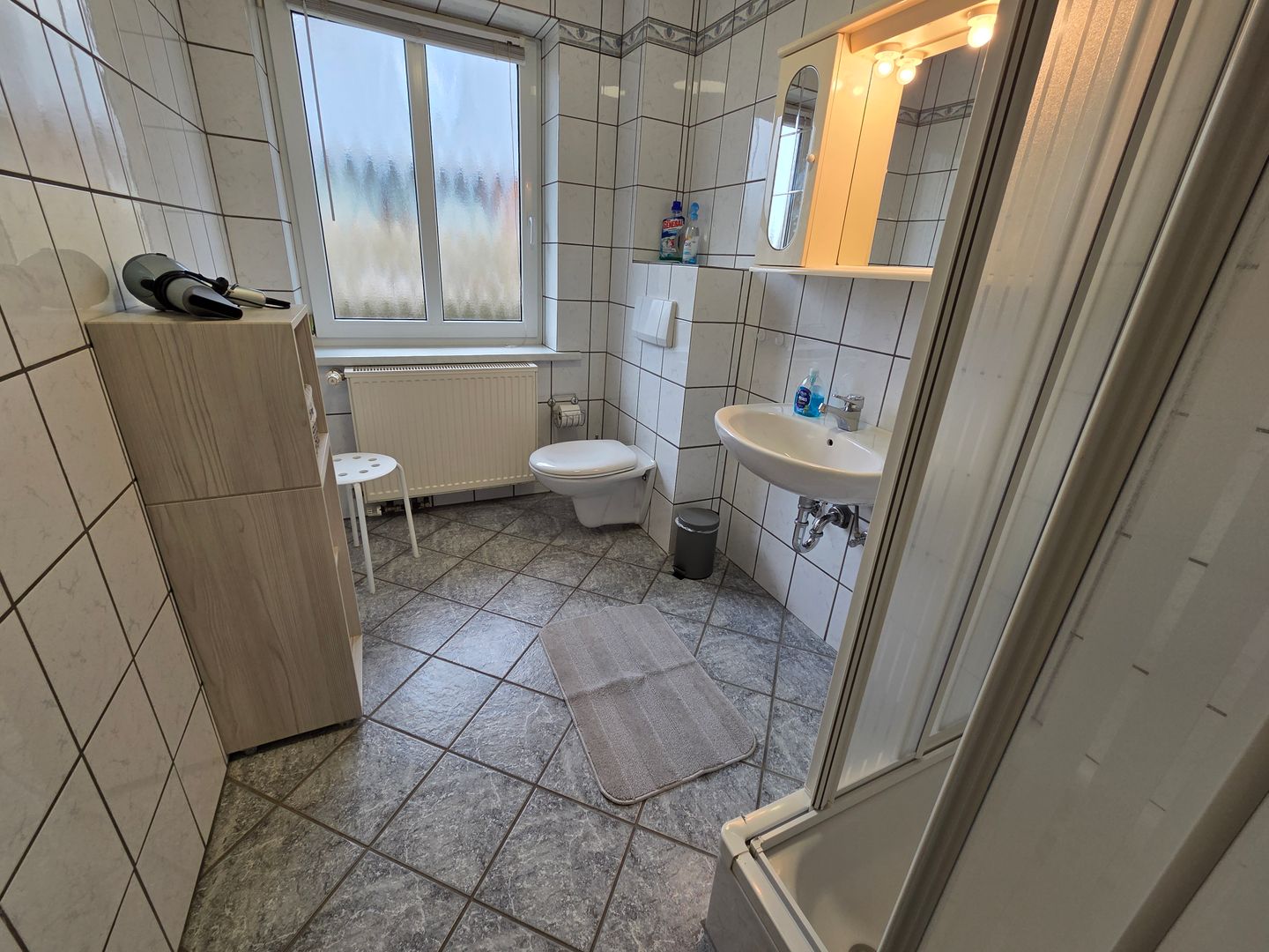 Haus Friesenglück Whg. Seepferdchen Alkersum - Badezimmer