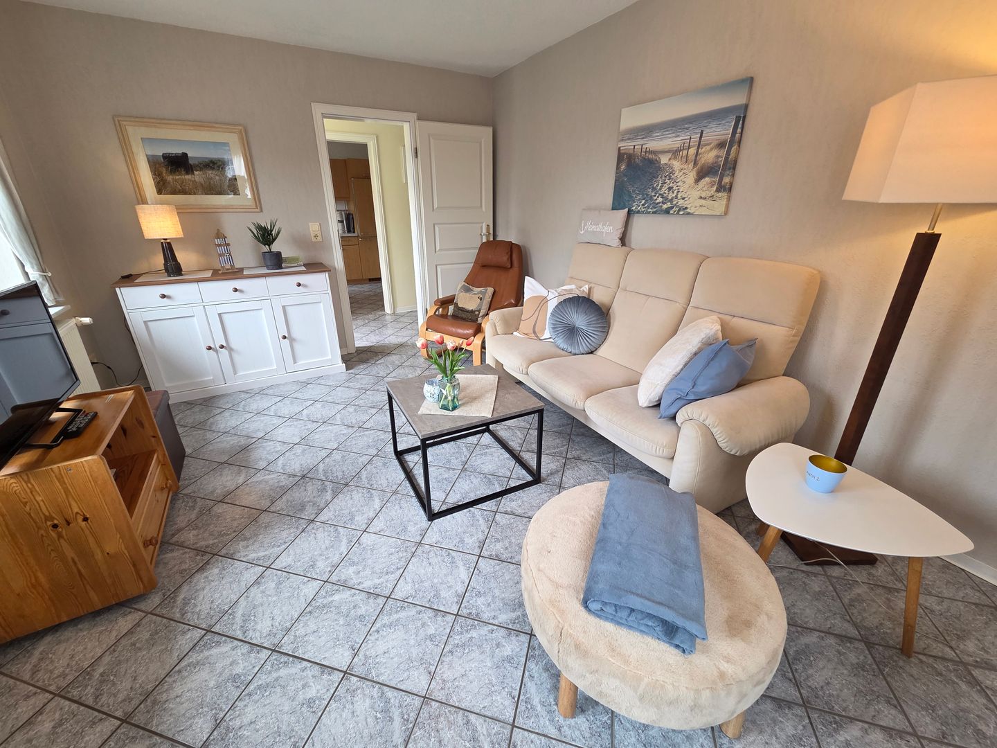 Haus Friesenglück Whg. Silbermöwe Alkersum - Wohnzimmer