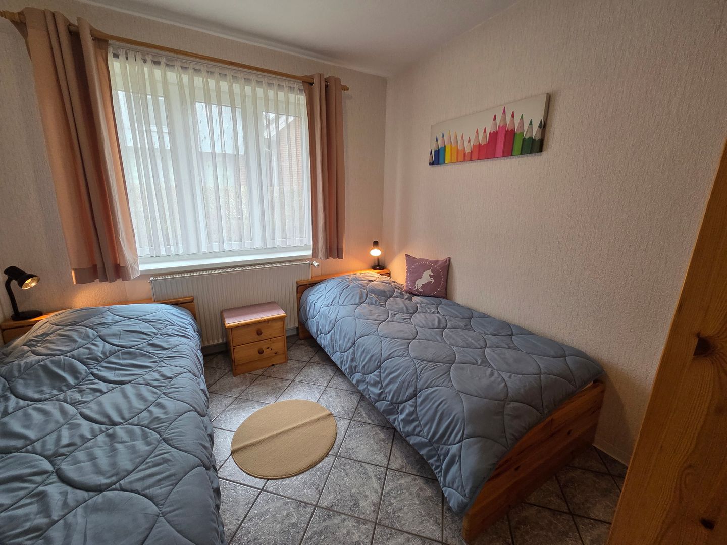 Haus Friesenglück Whg. Silbermöwe Alkersum - Schlafzimmer