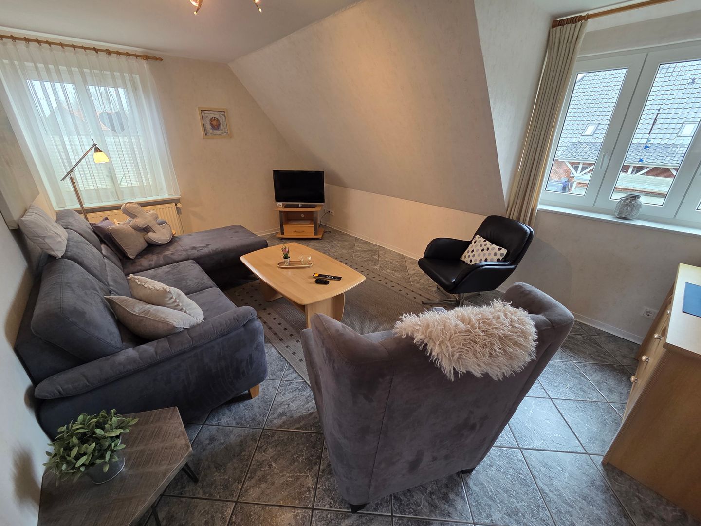 Haus Friesenglück Whg. Muschel Alkersum - Wohnzimmer