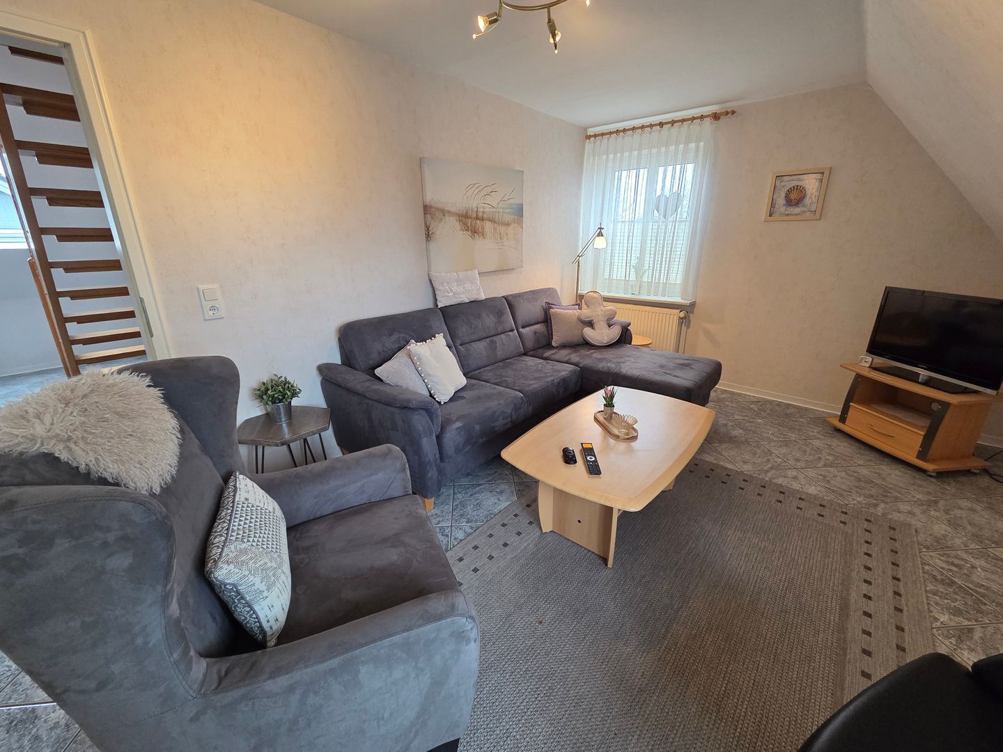 Haus Friesenglück Whg. Muschel Alkersum - Wohnzimmer