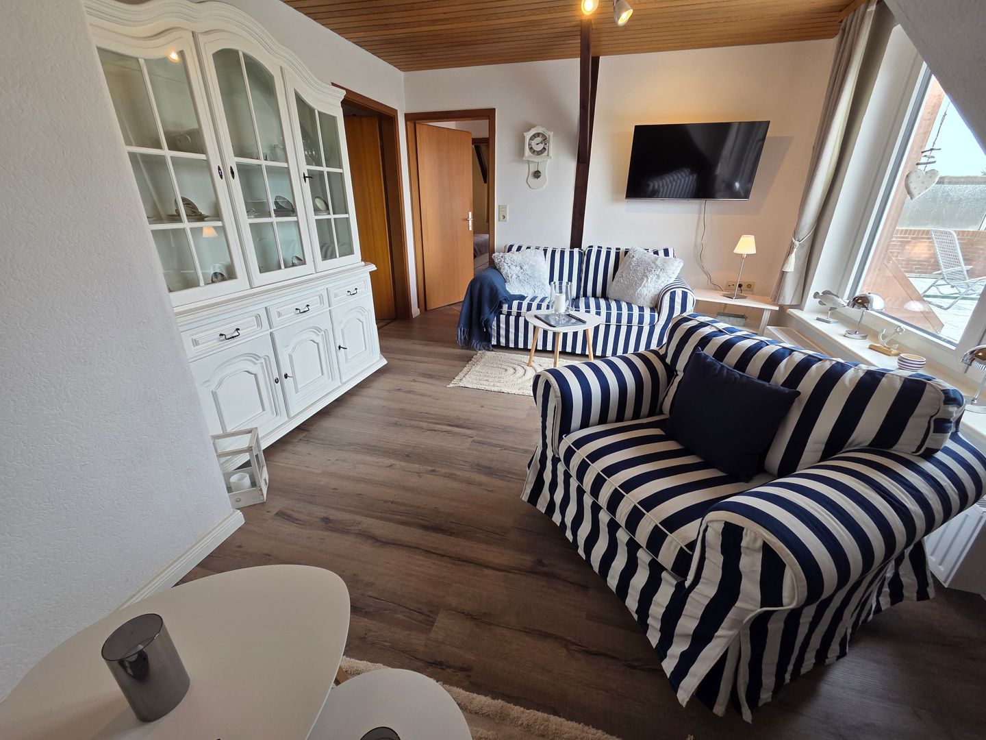 Haus Dorfschmiede Whg. Ankerplatz Alkersum - Wohnzimmer