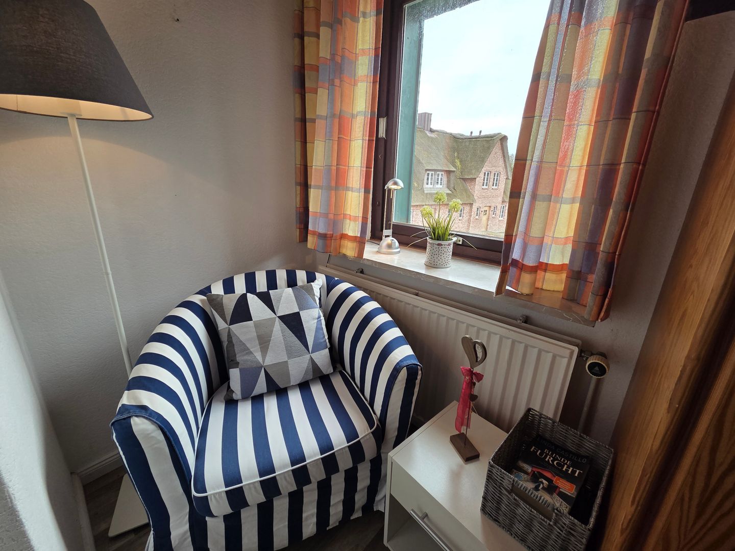 Haus Dorfschmiede Whg. Ankerplatz Alkersum - Schlafzimmer