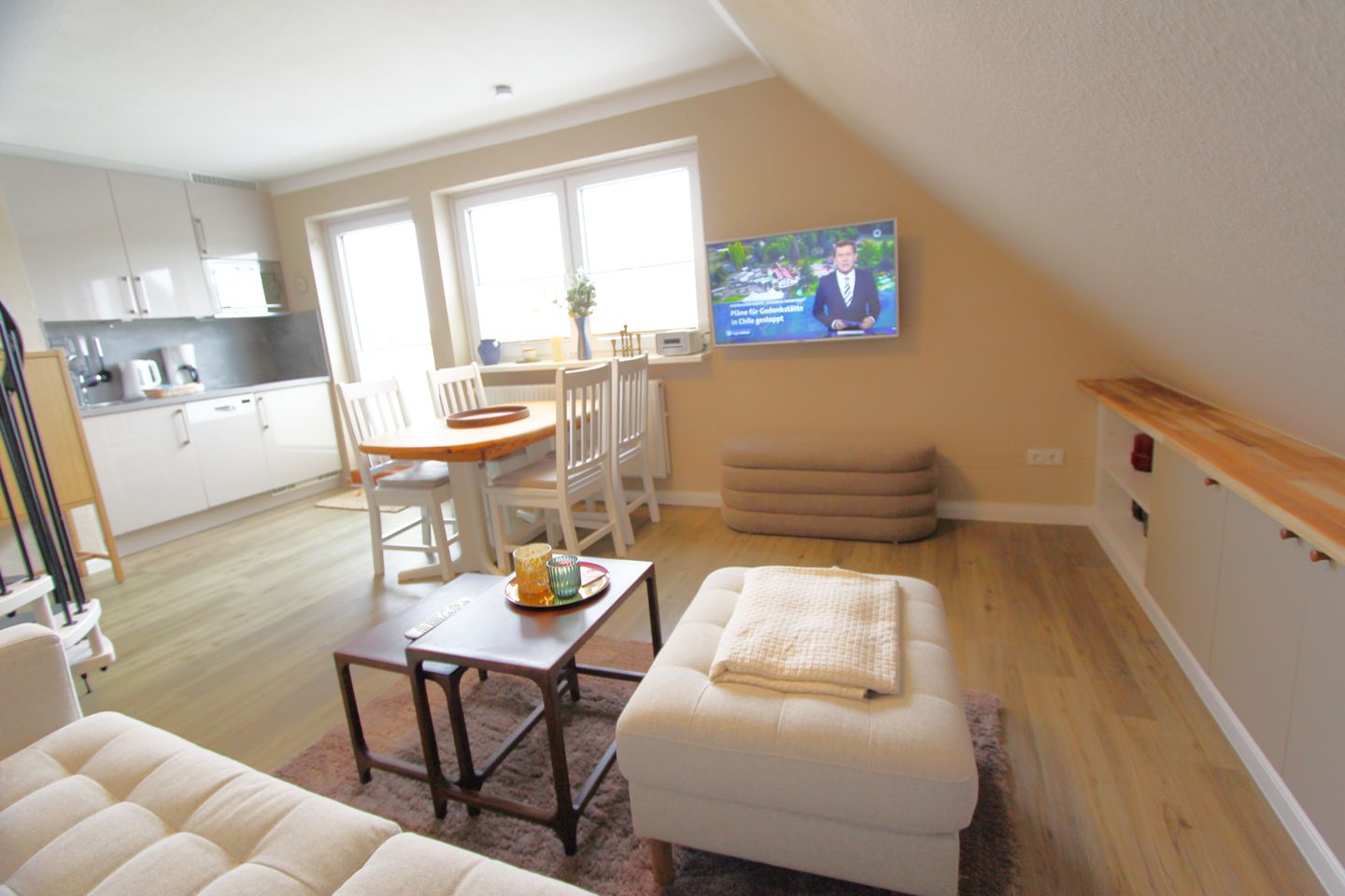  Aalto  - Im Grund 13, App. 7 Wenningstedt - Wohnzimmer