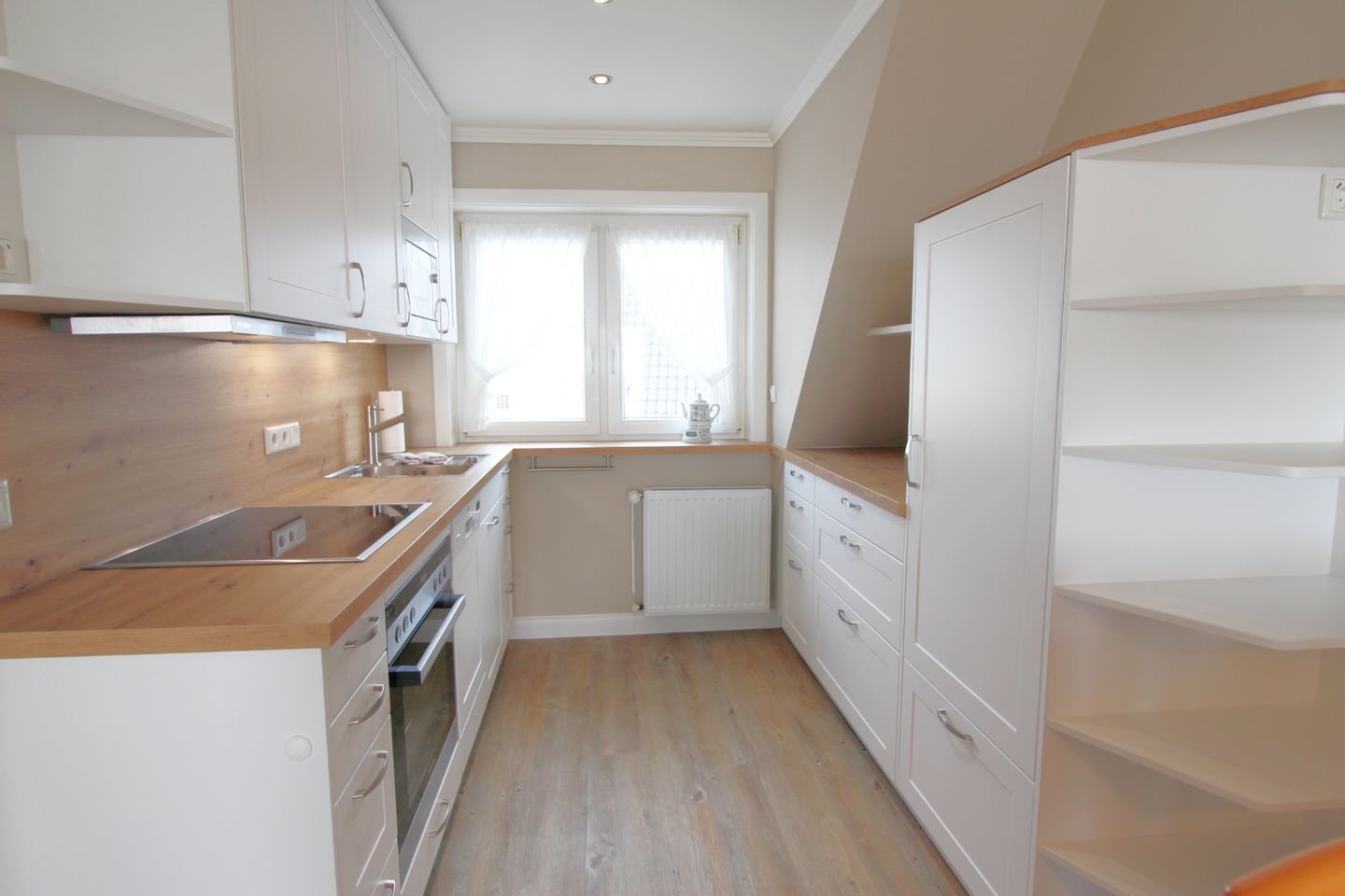  Wonningstair  - Dünenstr. 19, App. 4 Wenningstedt - Küche / Küchenzeile