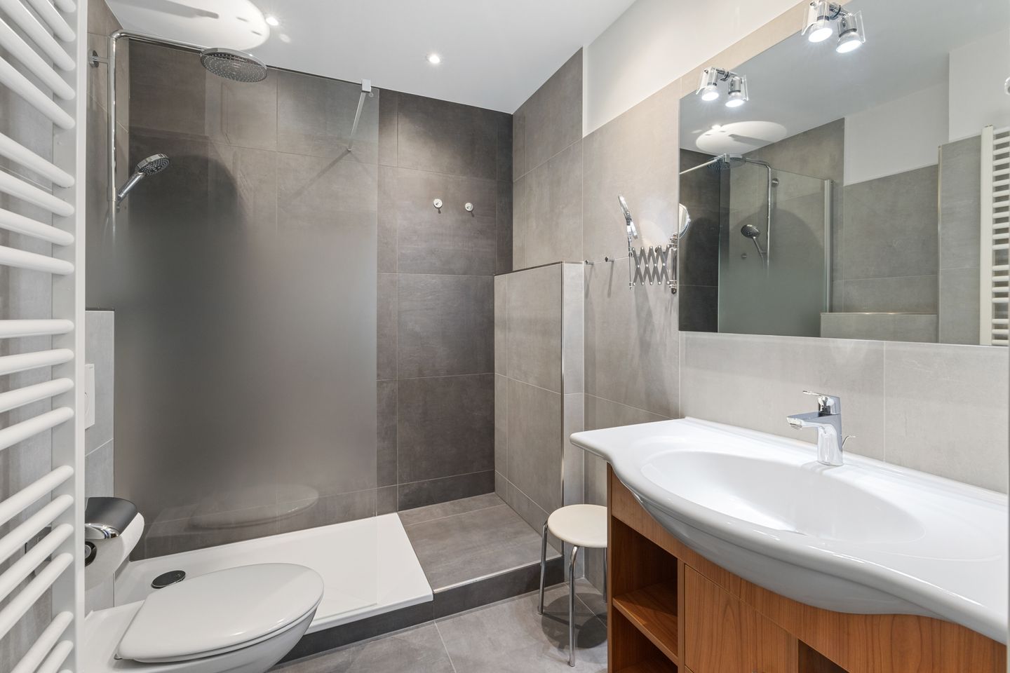 Dünenschloss Dünenschloss 1-16 Kühlungsborn - Badezimmer mit Dusche