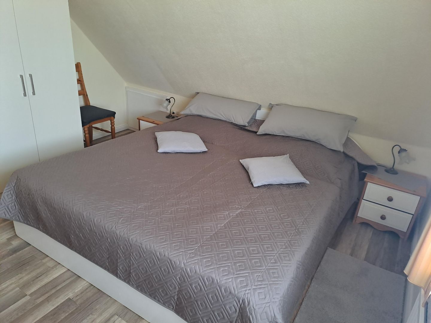 Haus Dorfschmiede Whg. Ankerplatz Alkersum - Schlafzimmer