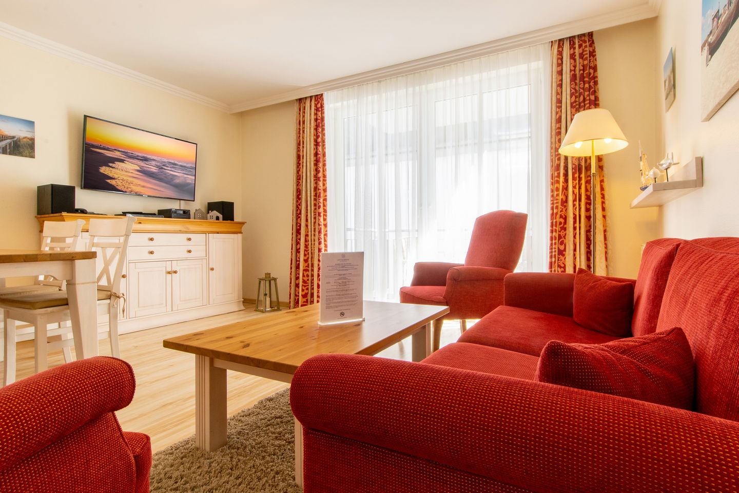 Seehof Seehof 124 Usedom - Wohn-Essbereich mit Flatscreen-TV