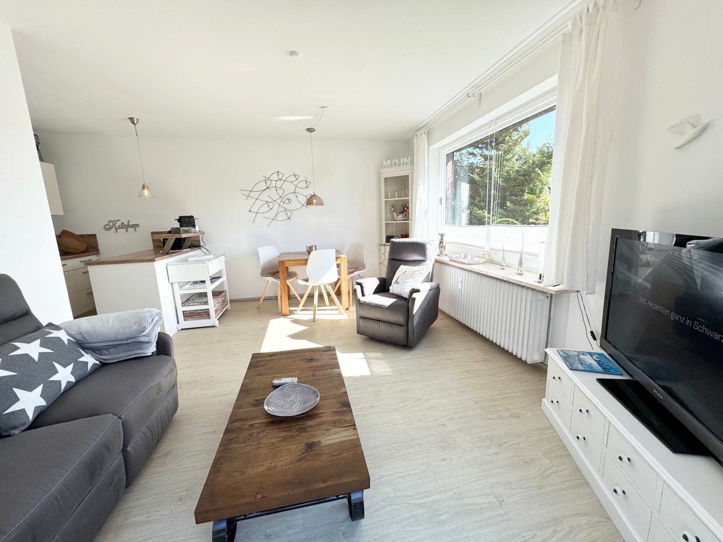  Sonnenschein - Westerlandstr. 16, App. 2 Wenningstedt - Wohnzimmer
