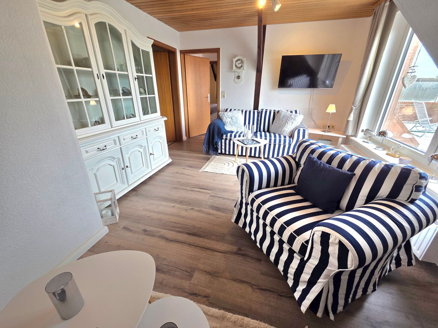 Haus Dorfschmiede Whg. Ankerplatz Alkersum - Wohnzimmer