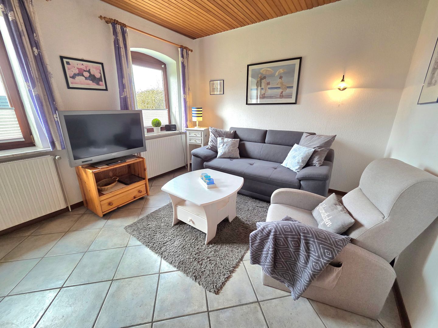 Haus Dorfschmiede Whg. Seehund Alkersum - Wohnzimmer