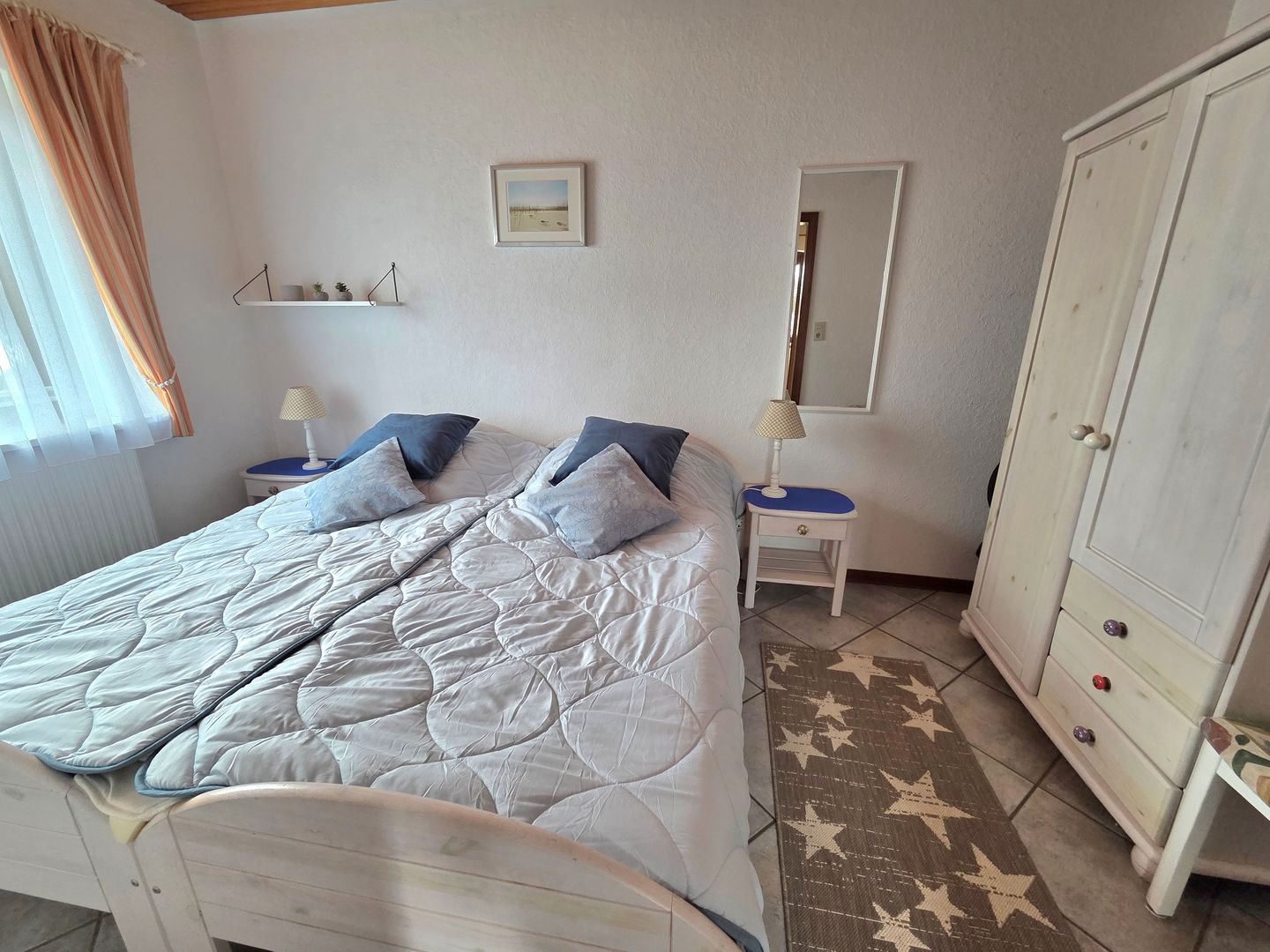 Haus Dorfschmiede Whg. Seehund Alkersum - Schlafzimmer
