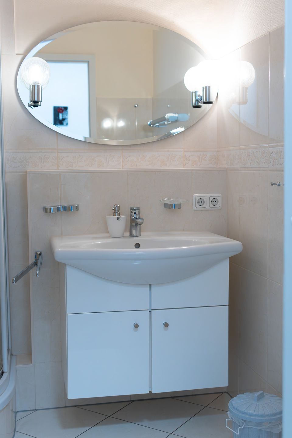  HOF/406 - Berliner Hof - Seeblick Scharbeutz - Badezimmer