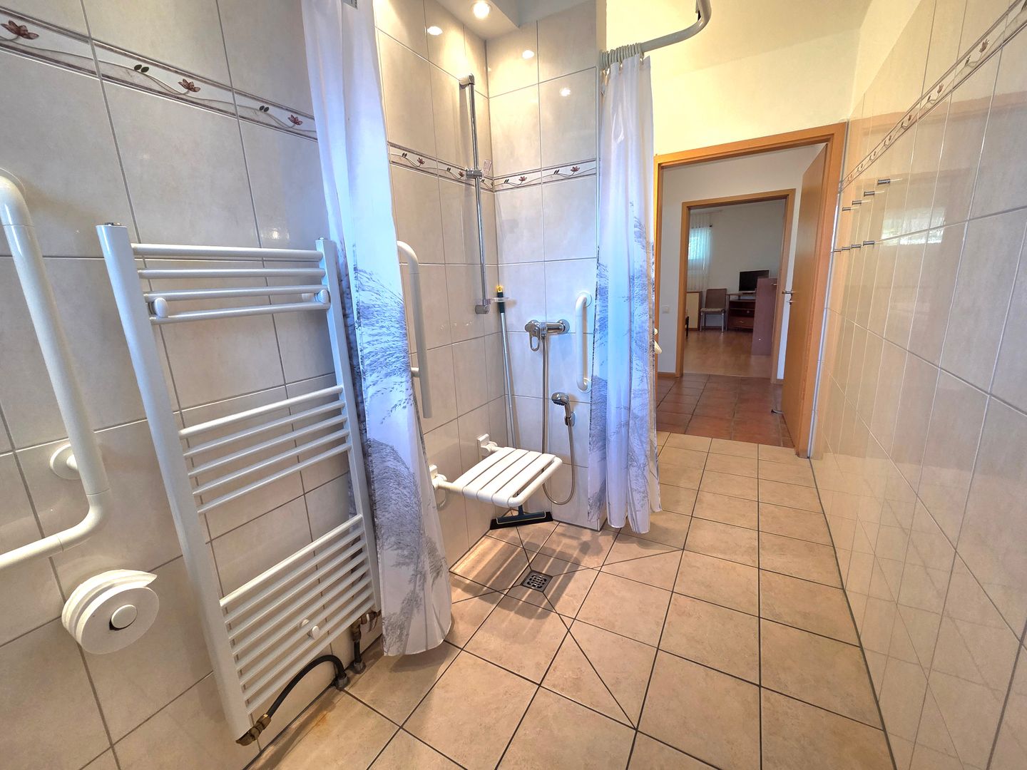 Haus Ekke Nekkepenn II, Whg. D2 Wyk auf Föhr - Badezimmer