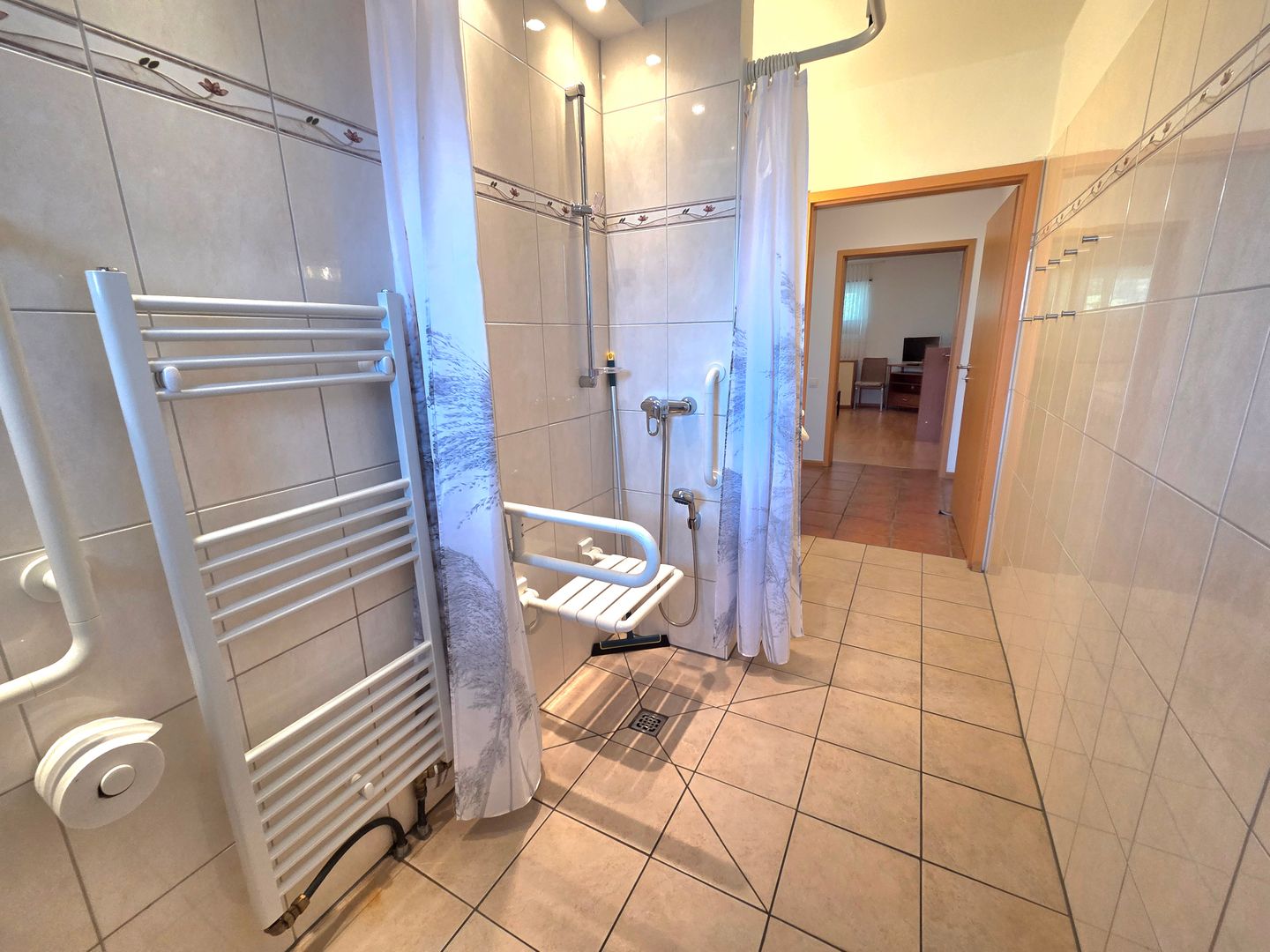 Haus Ekke Nekkepenn II, Whg. D2 Wyk auf Föhr - Badezimmer