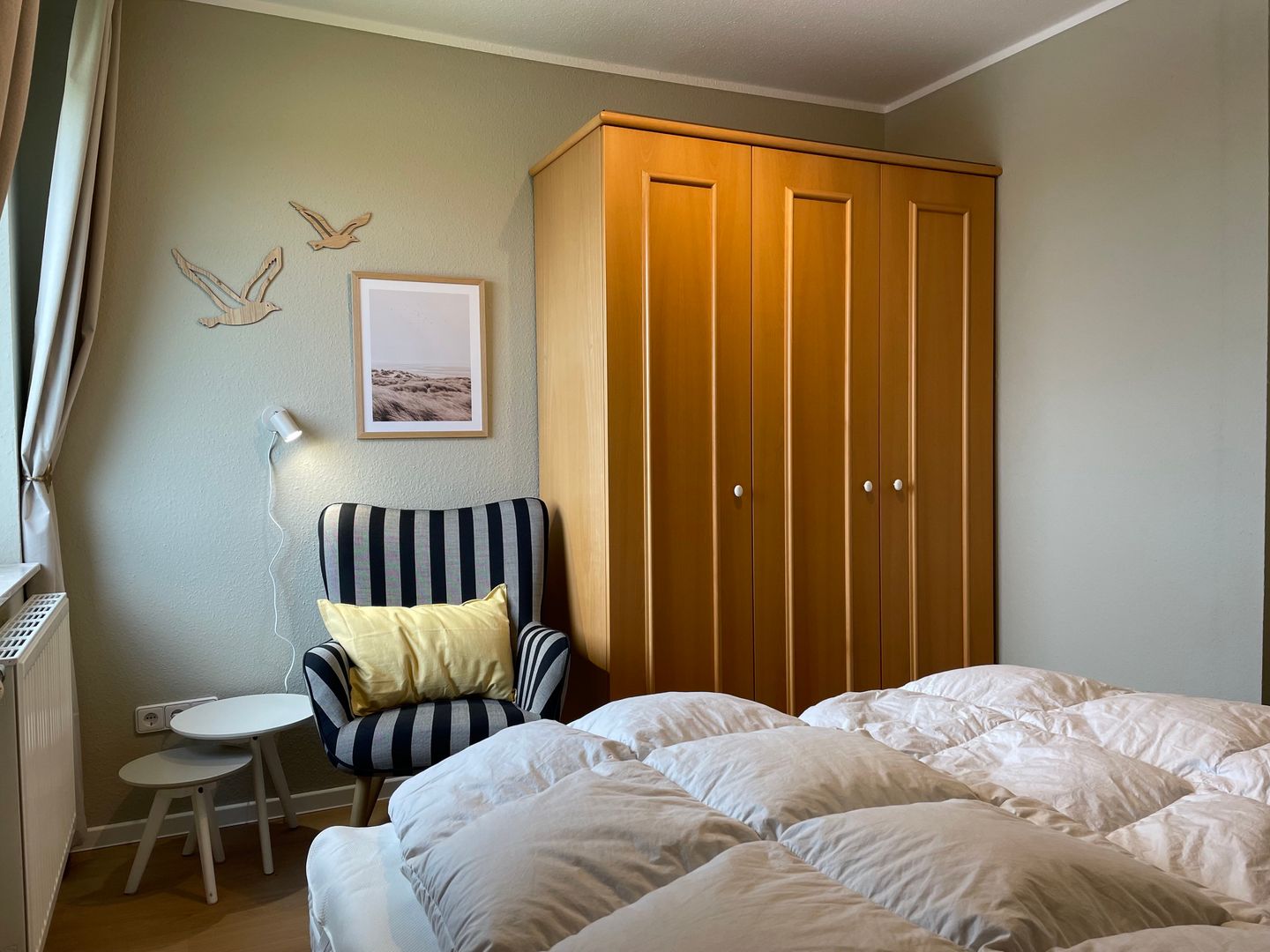 Hus Inselkieker Hus Inselkieker 217 Schillig - Schlafzimmer mit Kleiderschrank im sihi2-17, Mellumweg 6b, Hus Inselkieker in Schillig