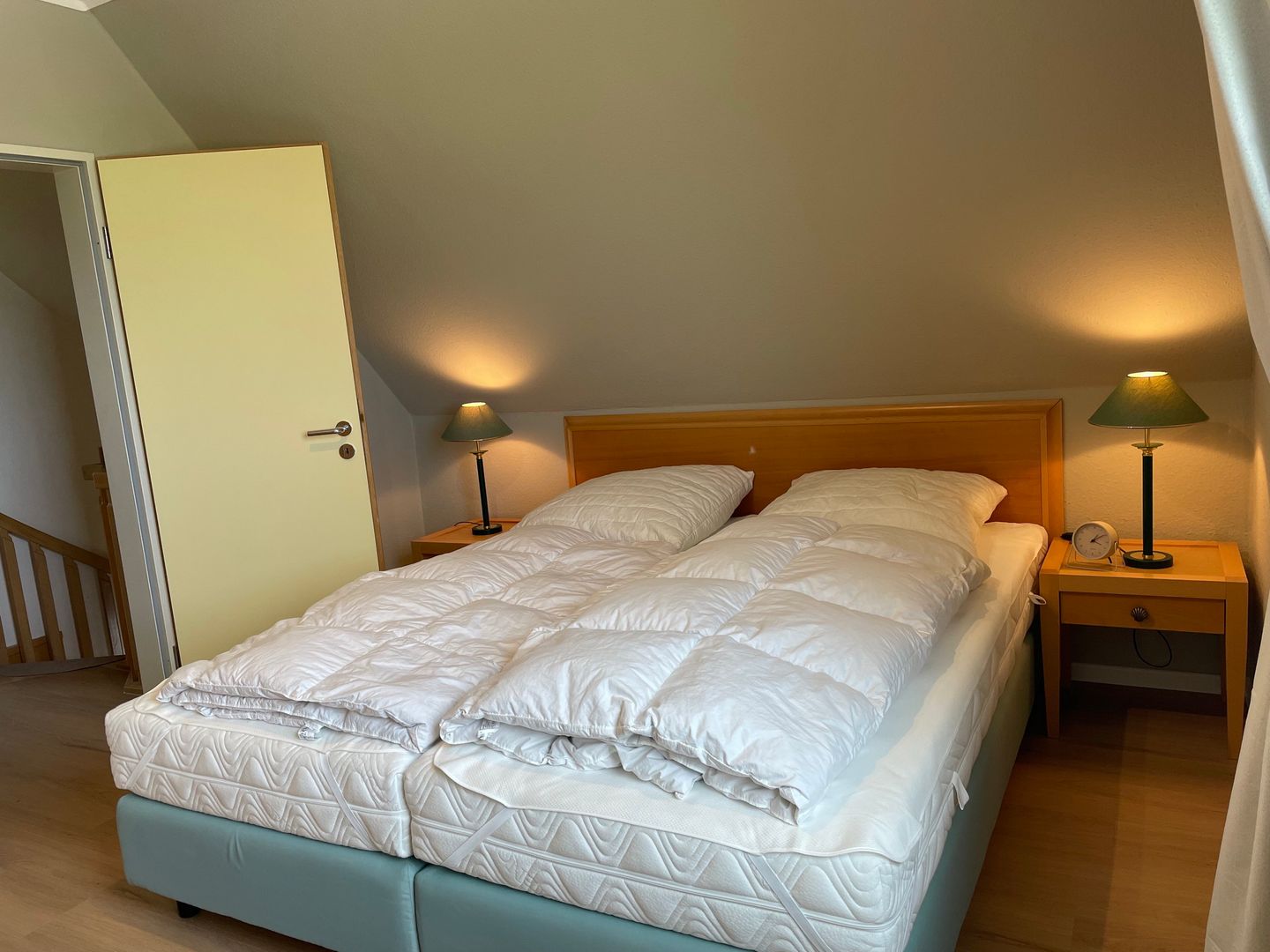 Hus Inselkieker Hus Inselkieker 217 Schillig - Schlafzimmer mit Doppelbett im sihi2-17, Mellumweg 6b, Hus Inselkieker in Schillig