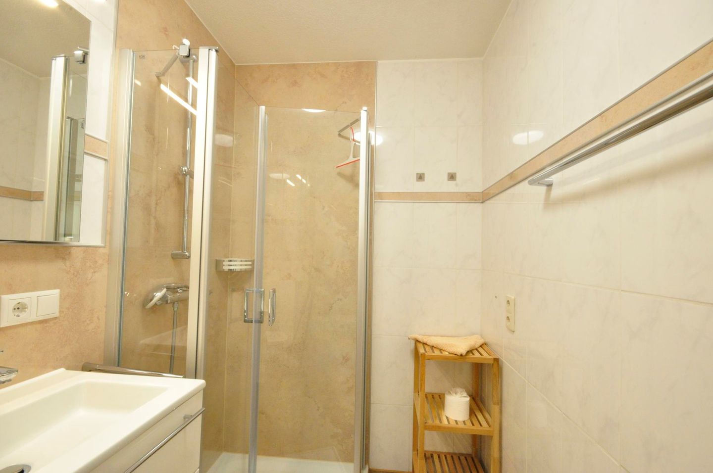  Ferienwohnung Hilke Bootsweg 26 Whg. 3 Harlesiel - 