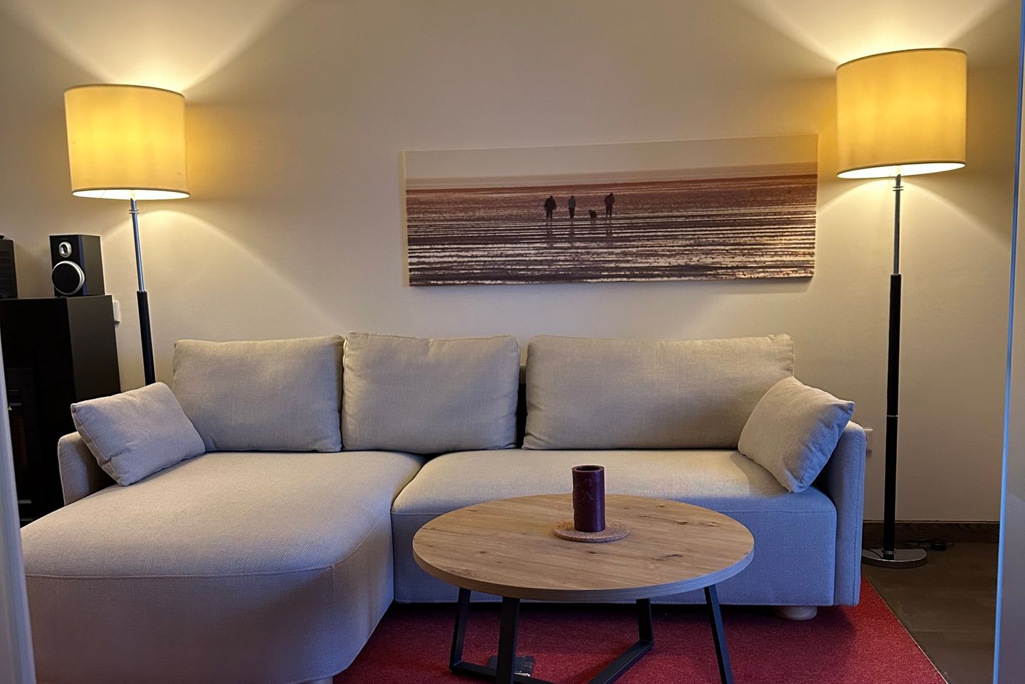 Resort Deichgraf Resort Deichgraf 27-13 Wremen - Wohn-Essbereich mit Couch