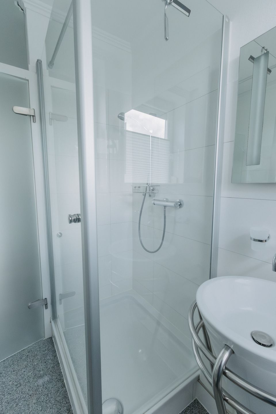  STR/016 - Haffblick Haffkrug - Badezimmer