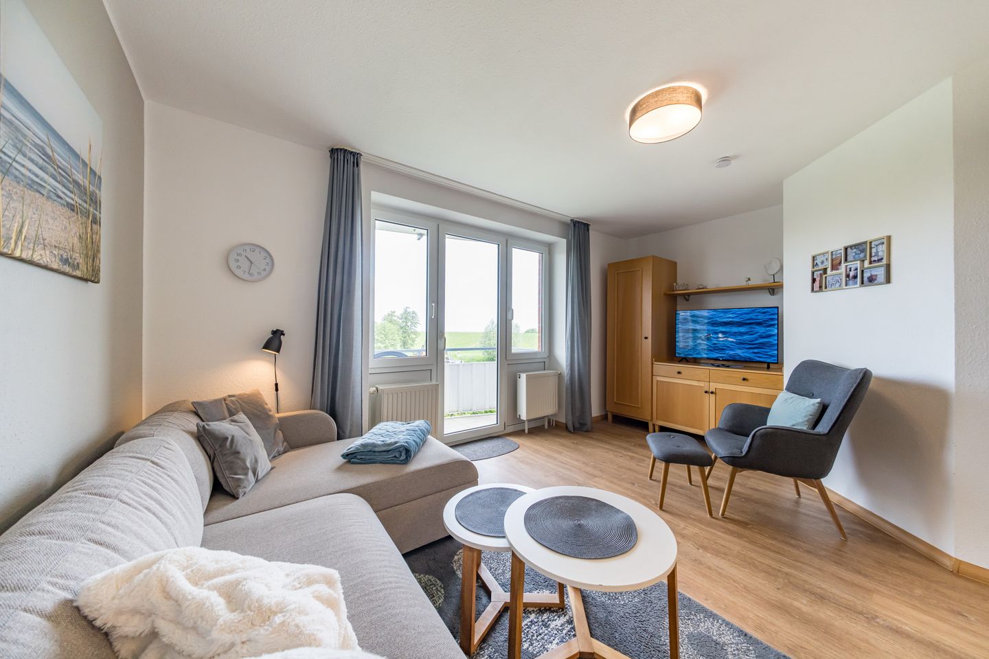 Hus Inselkieker Hus Inselkieker 220 Schillig - Wohn-Essbereich mit Sitzgelegenheit im sihi220, Hus Inselkieker, Mellumweg 6b in Schillig