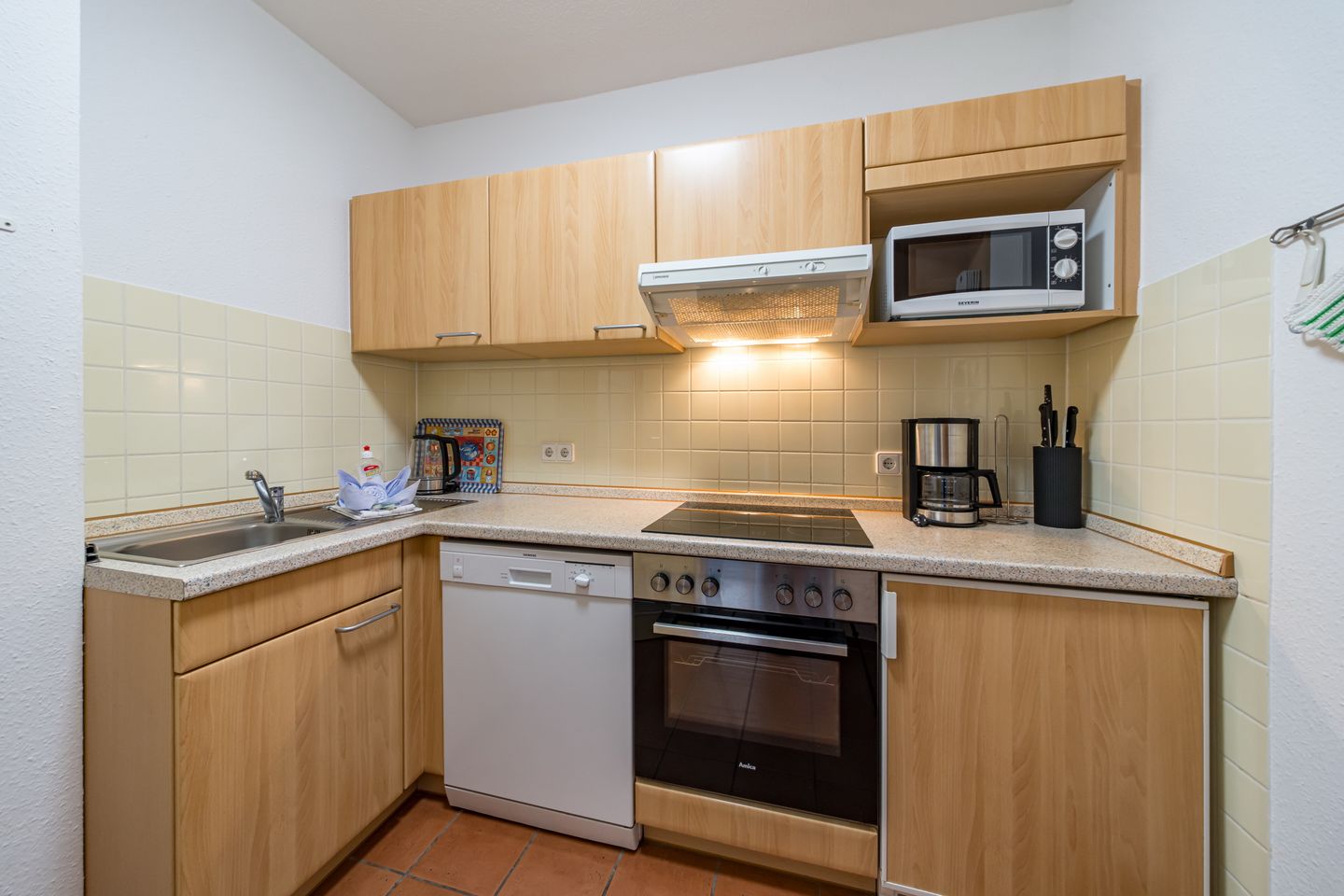 Hus Inselkieker Hus Inselkieker 220 Schillig - Küche mit Backofen im sihi220, Hus Inselkieker, Mellumweg 6b in Schillig