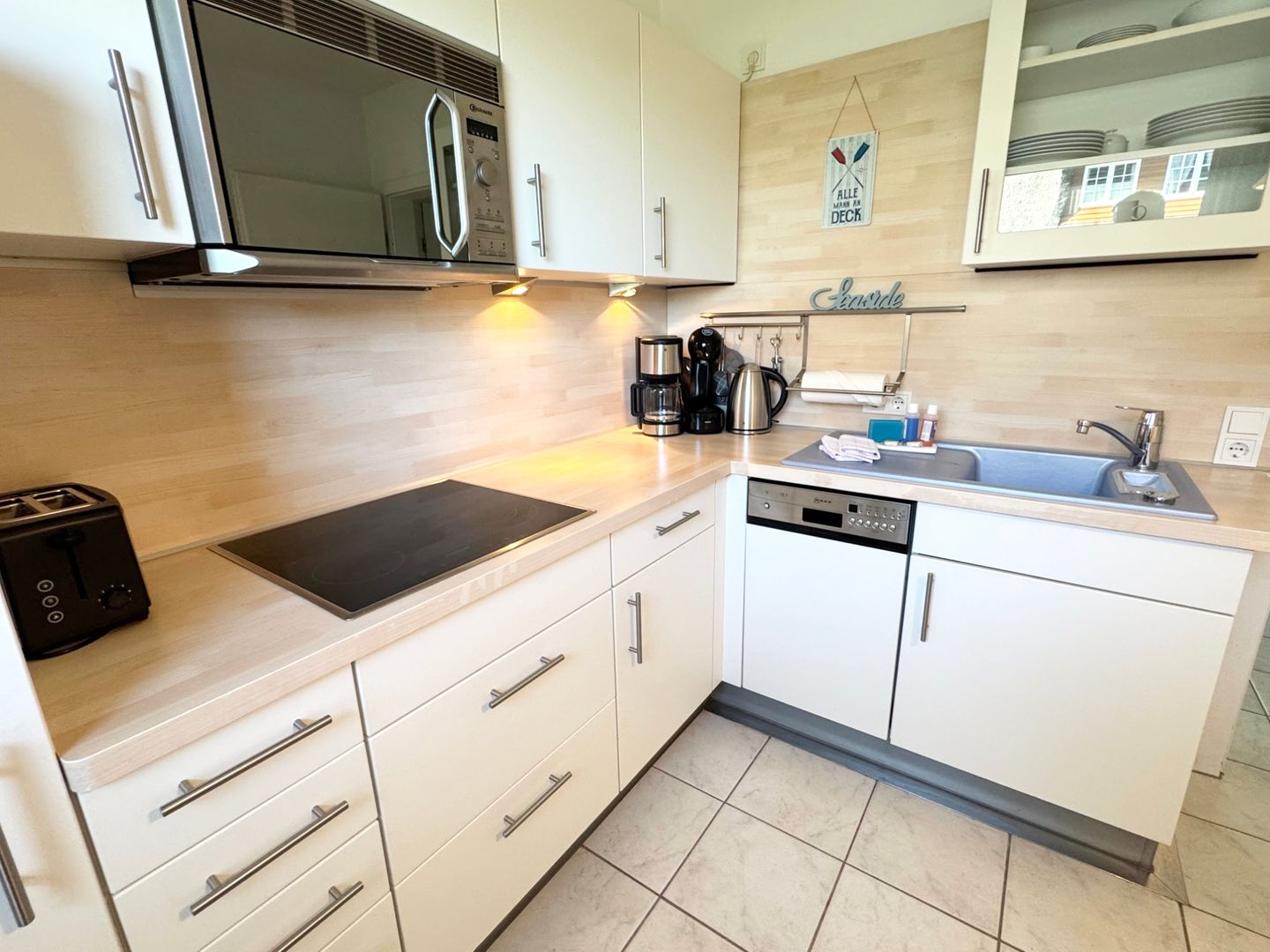  Seewievke - Fernsicht 10b, App. 3 Wenningstedt - Küche / Küchenzeile