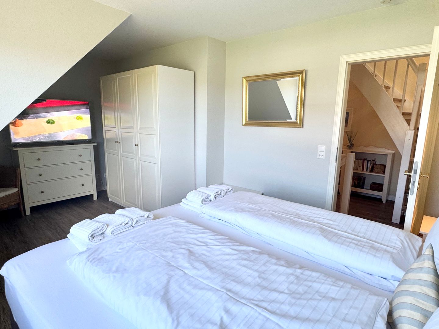 Haus Albatros - Westerlandstr. 21 B Wenningstedt - Schlafzimmer
