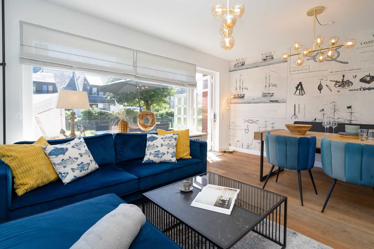  Bootshaus Wenningstedt Bootshaus - Wohnzimmer