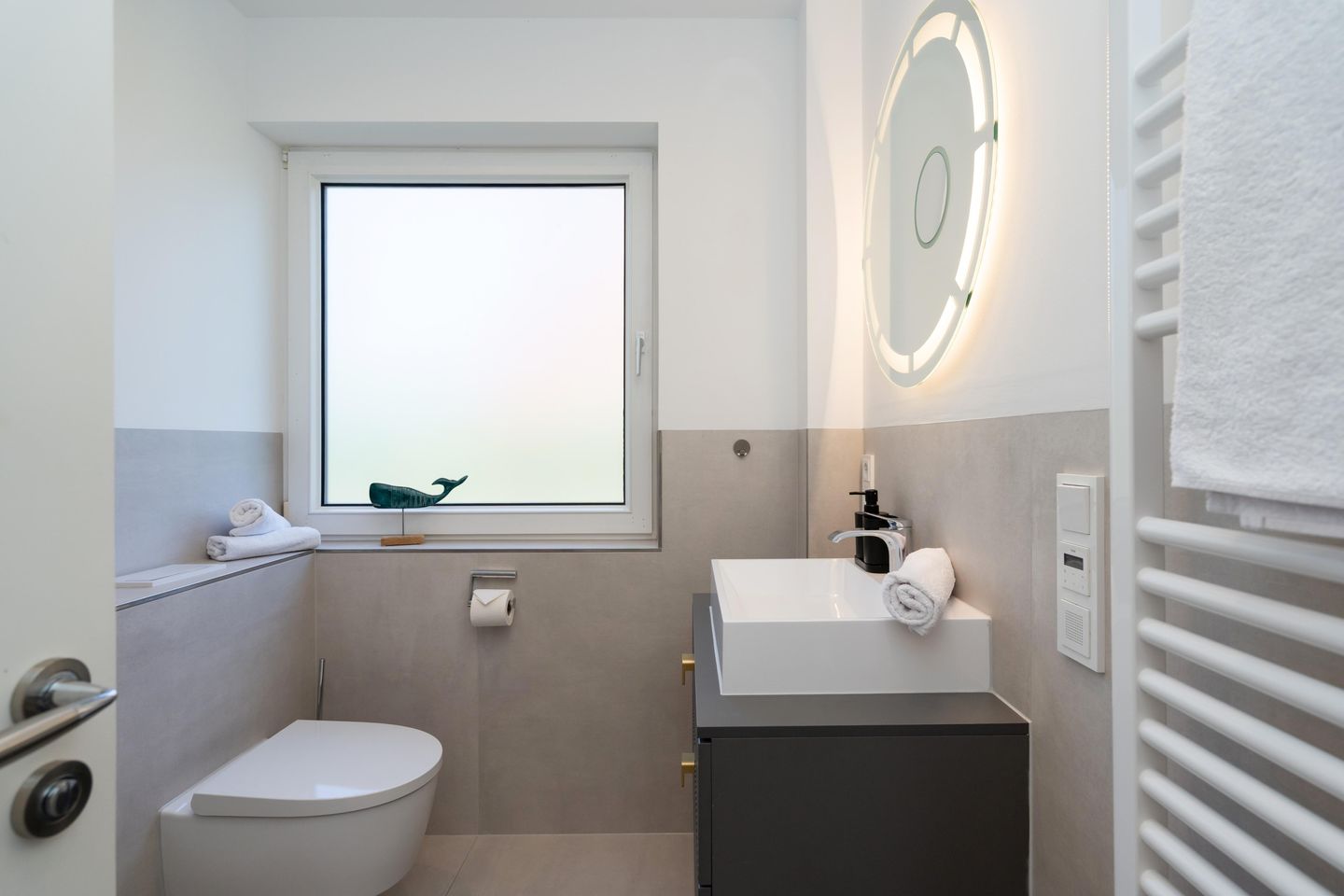  Bootshaus Wenningstedt Bootshaus - Badezimmer