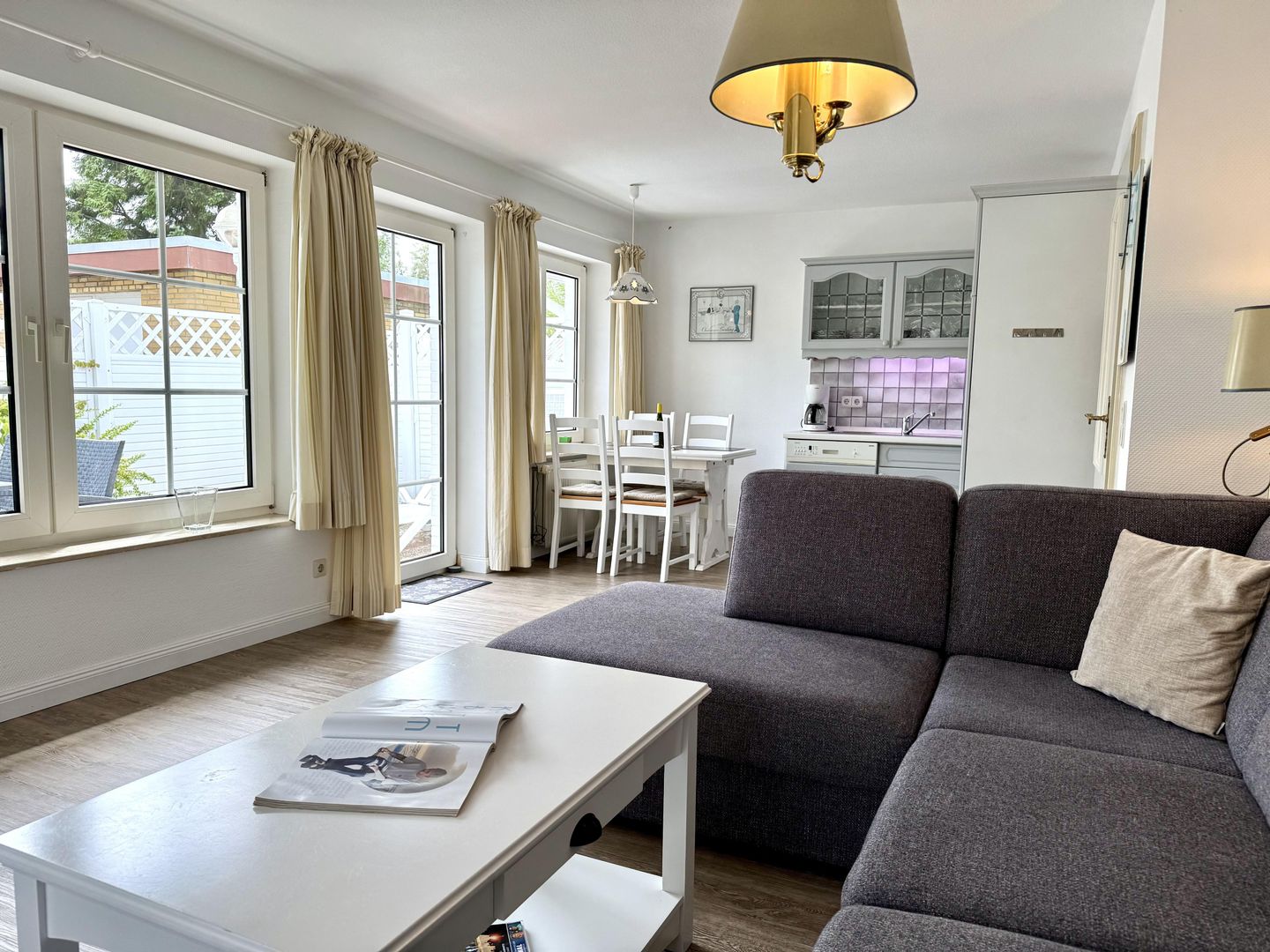  Süderstraße Whg. 10 – Landhaus Westerland Süderstraße Whg. 10 – Landhaus - Wohnzimmer