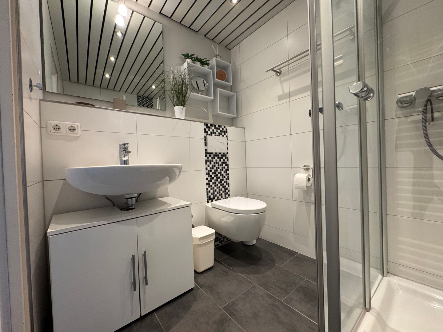  Berolina 330 - Ostseekrabbe Dahme - Badezimmer
