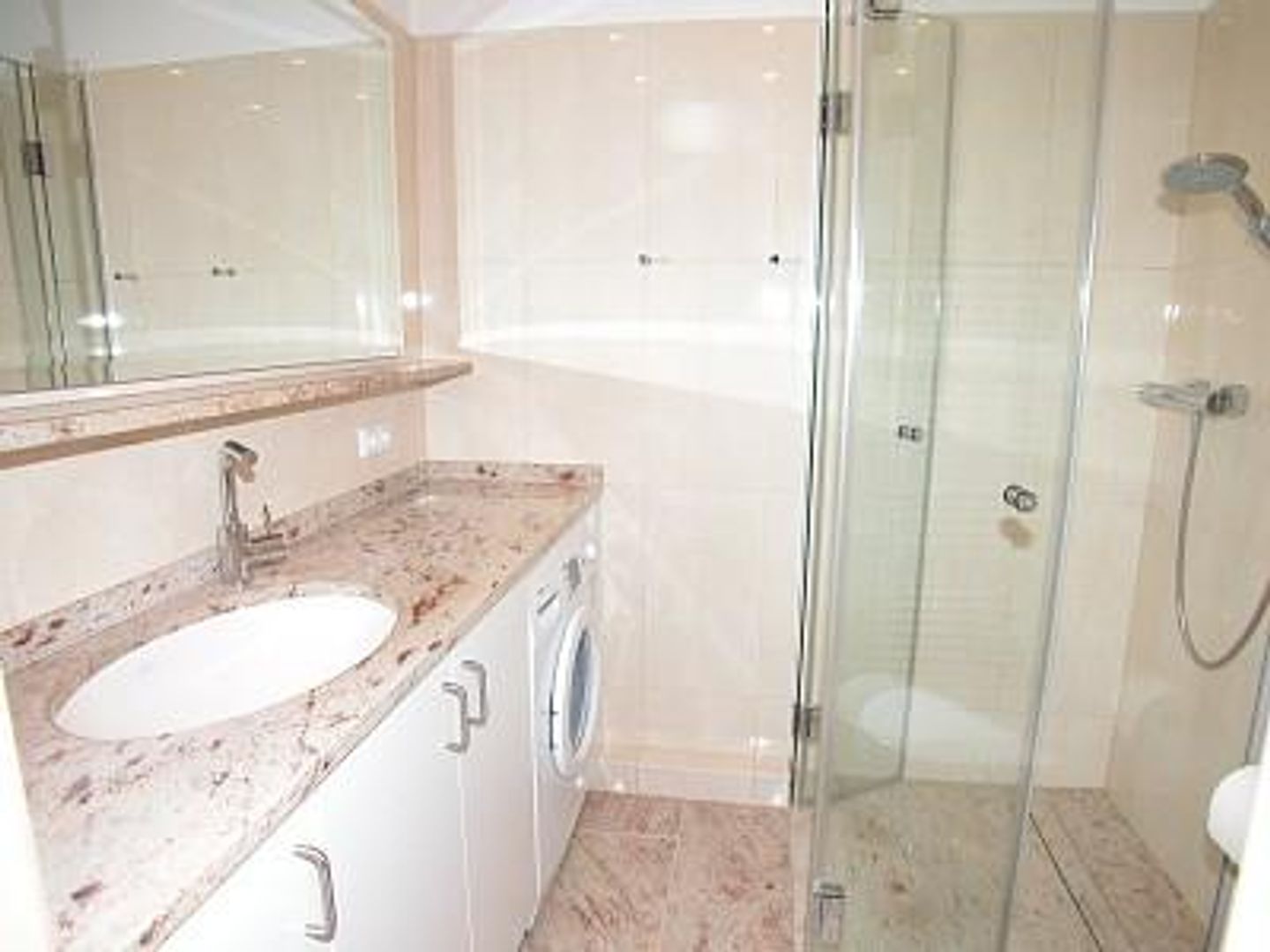  HOF/407 - Berliner Hof -Seeblick Scharbeutz - Badezimmer