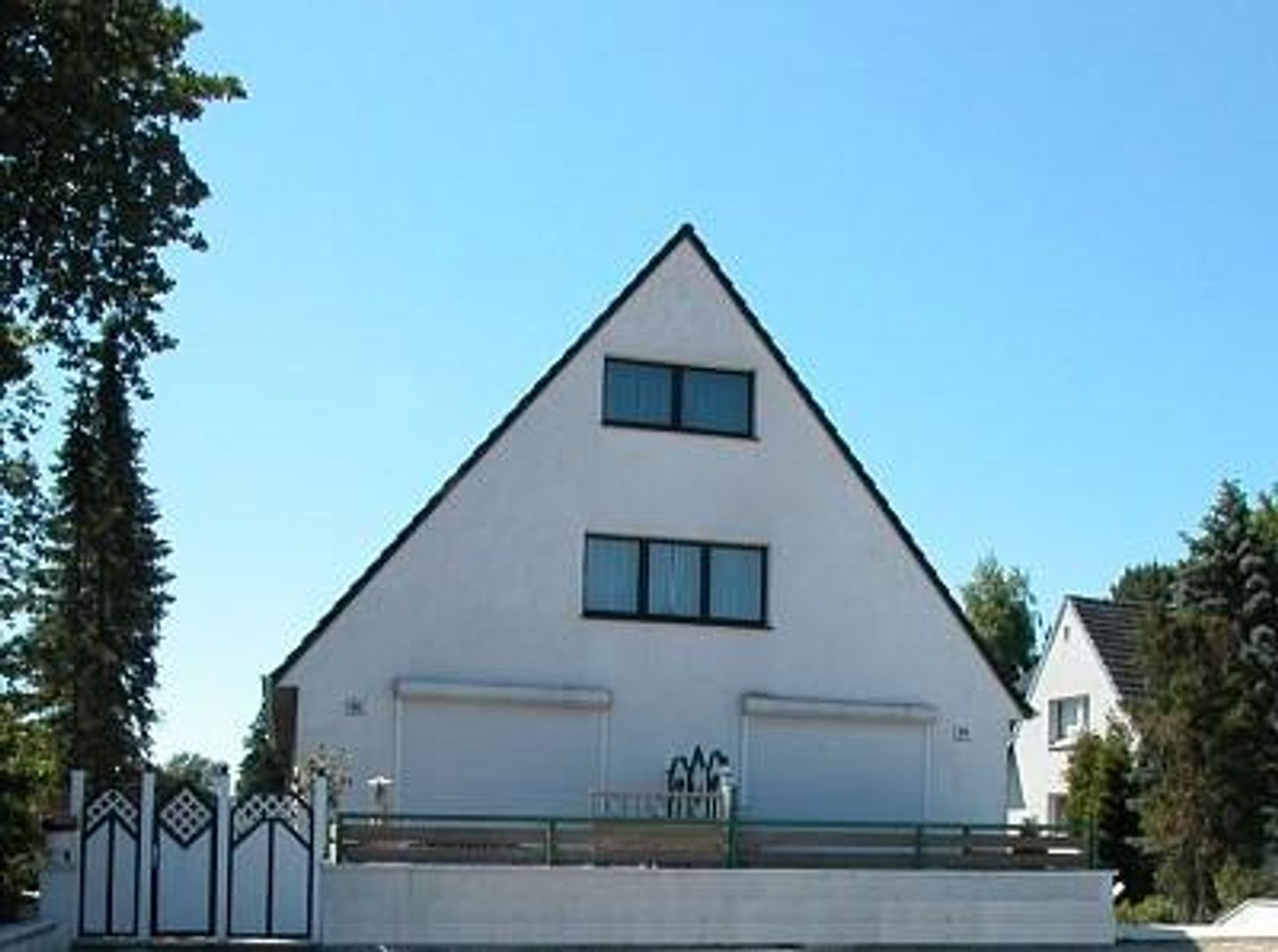 STR/294 - Appartementhaus Strandallee Haffkrug - Hauptansicht